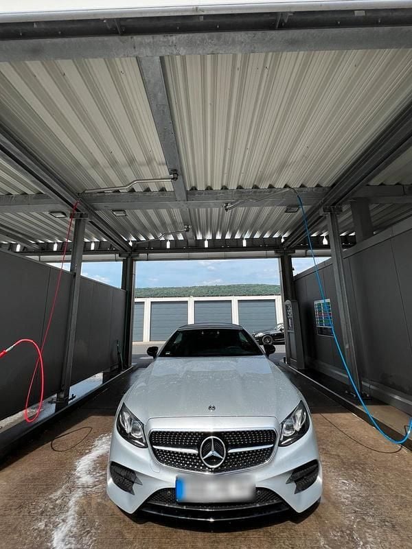 Silber Gebraucht 2018 Mercedes E300 AMG Cabrio | 38.500 € (Fairer Preis) - Bild 1/4