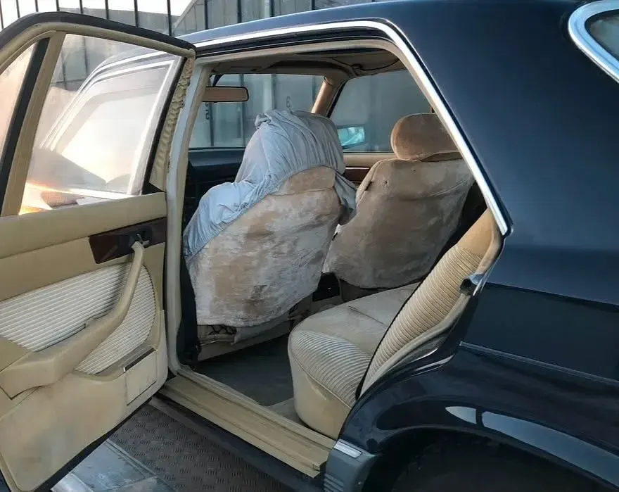 Gebraucht Mercedes 500 241 PS (177 kW) 1981 Blau Limousine