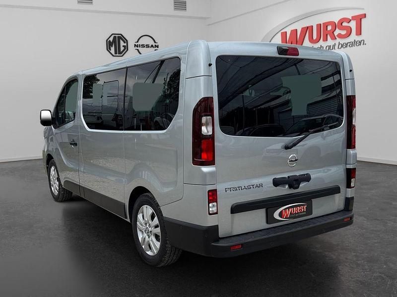 Gebraucht Nissan Primastar 150 PS (110 kW) 2025 Grau Van / Kleinbus