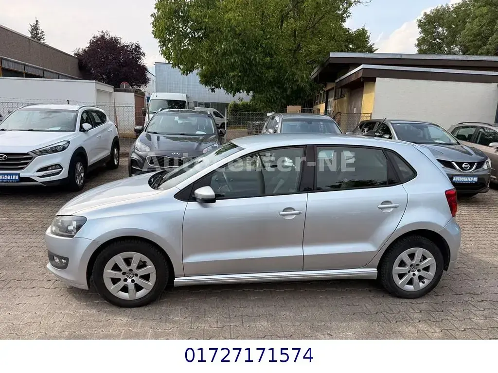 Gebraucht VW Polo Trendline 75 PS (55 kW) 2012 Silber Kleinwagen