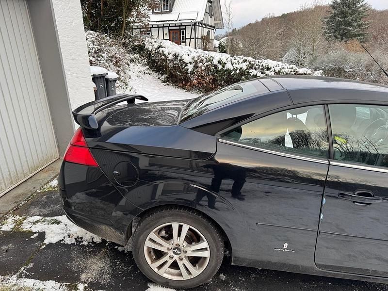 Gebraucht Ford Focus Cabriolet 146 PS (107 kW) 2008 Schwarz Cabrio