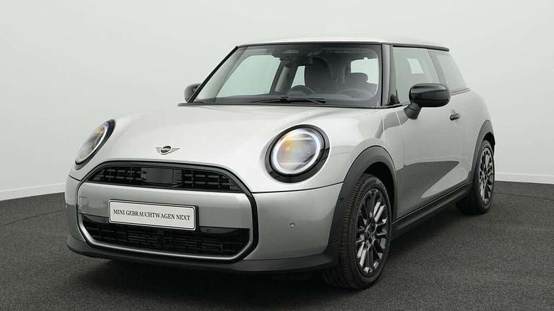 Grau Gebraucht 2024 Mini Cooper Classic Kleinwagen | 22.566 € (Superpreis) - Bild 1/4