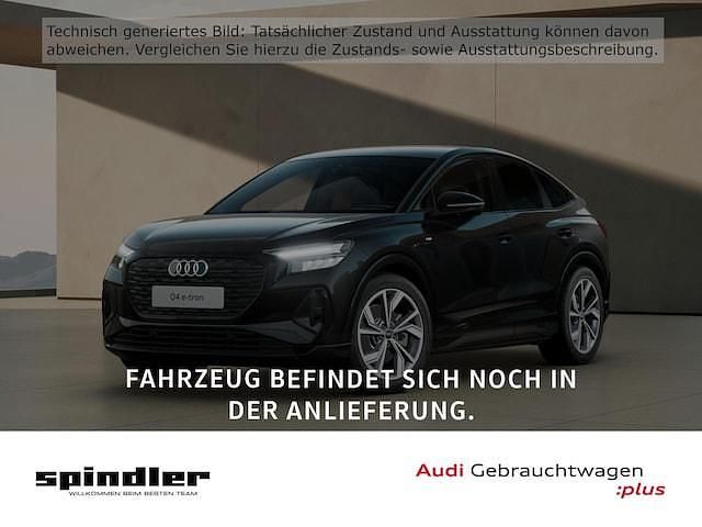 Mythosschwarz metallic Gebraucht 2022 Audi Q4 Sportback e-tron Comfort SUV | 31.980 € (Etwas zu teuer) - Bild 1/4