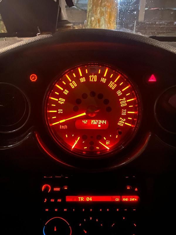 Gebraucht Mini Cooper 116 PS (85 kW) 2004 Schwarz Kleinwagen