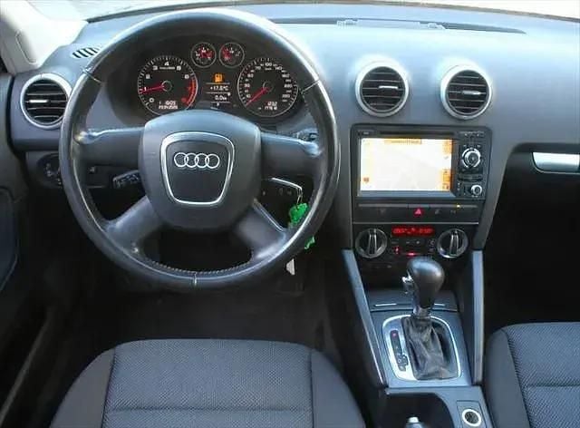 Usata Audi A3 102 CV (75 kW) 2009 Nero Utilitaria