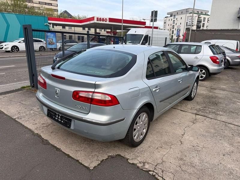 Gebraucht Renault Laguna II 116 PS (85 kW) 2002 Grau Limousine