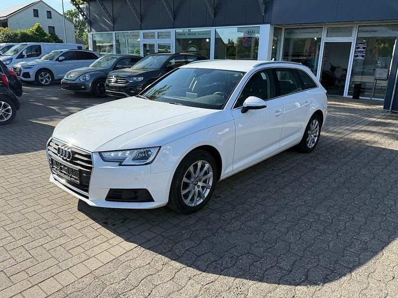 Weiß Gebraucht 2016 Audi A4 Sport Kombi | 15.900 € (Fairer Preis) - Bild 1/4
