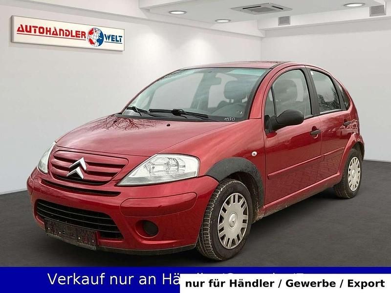 Rot Gebraucht 2009 Citroën C3 First Limousine | 1.199 € (Superpreis) - Bild 1/3