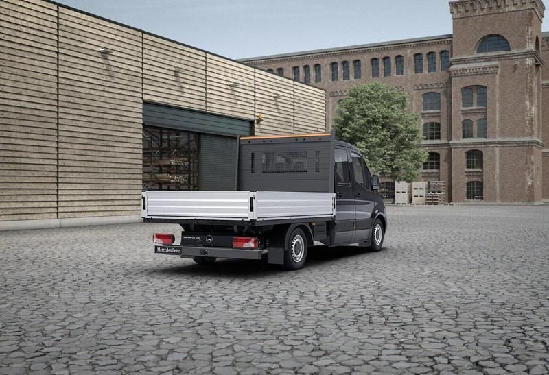 Gebraucht Mercedes Sprinter 170 PS (125 kW) 2021 Schwarz Van