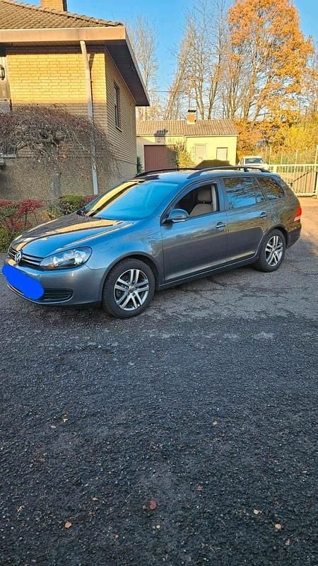 Gebraucht VW Golf VI 110 PS (80 kW) 2010 Grau Kleinwagen