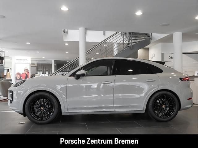 Kreide (weiss) Gebraucht 2026 Porsche Cayenne S Sport SUV | 122.890 € (Guter Preis) - Bild 1/4