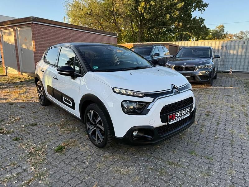 Weiß Gebraucht 2022 Citroën C3 Shine Kleinwagen | 14.999 € (Etwas zu teuer) - Bild 1/4