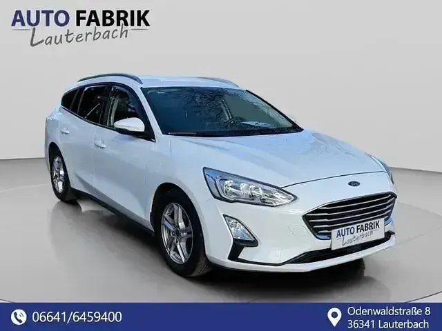 Gebraucht Ford Focus Cool & Connect 120 PS (88 kW) 2019 Weiß Kombi