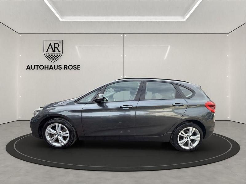 Gebraucht BMW 220 Active Tourer Sport Line 192 PS (141 kW) 2019 Grau Van / Kleinbus