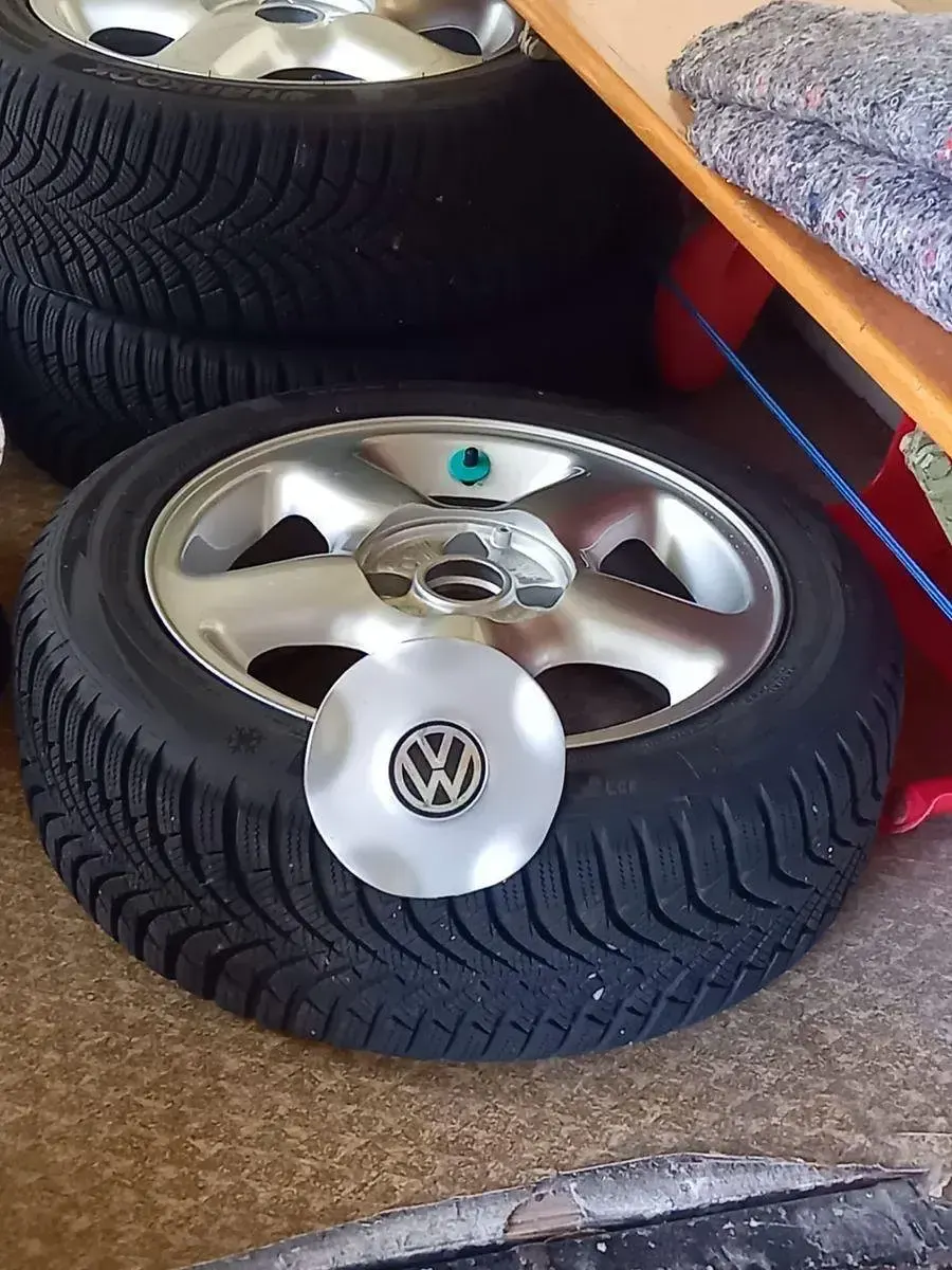 Gebraucht VW Jetta 90 PS (66 kW) 1991 Blau Limousine
