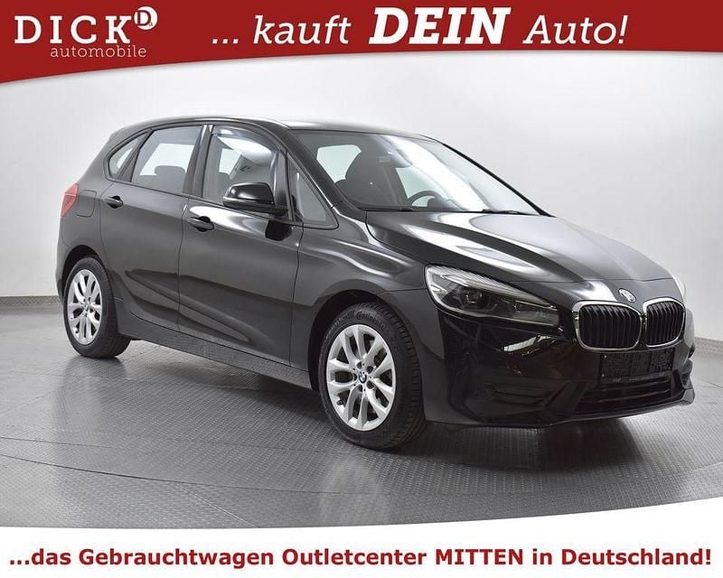 Schwarz Gebraucht 2021 BMW 225 Sport Line Van / Kleinbus | 17.450 € (Superpreis) - Bild 1/4