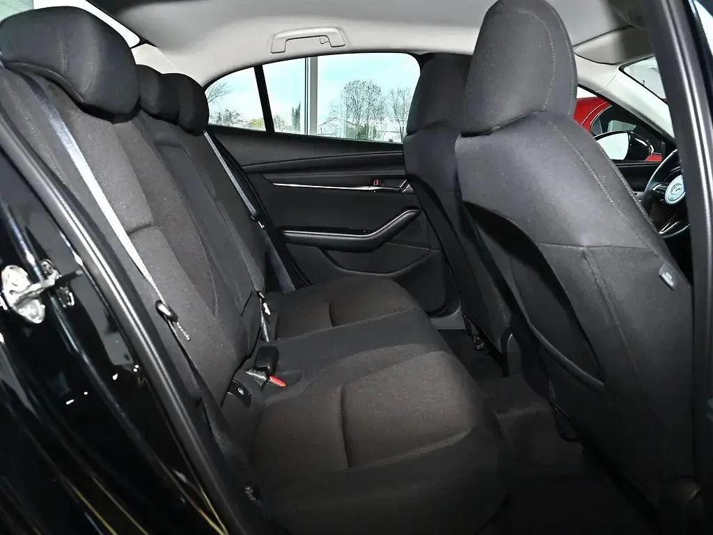 Gebraucht Mazda 3 Exclusive-Line 140 PS (102 kW) 2025