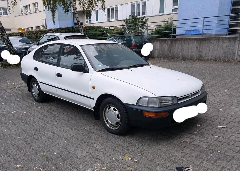 Weiß Gebraucht 1993 Toyota Corolla Limousine | 2.290 € - Bild 1/4