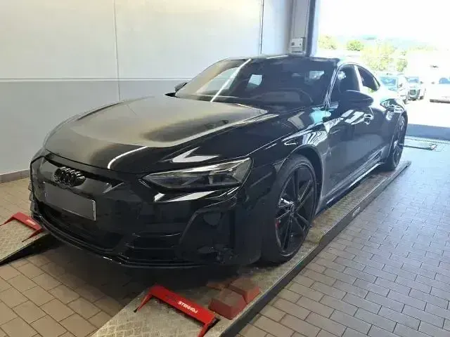 Gebraucht Audi RS e-tron GT Sport 439 kW (598 PS) 2024 Schwarz Limousine