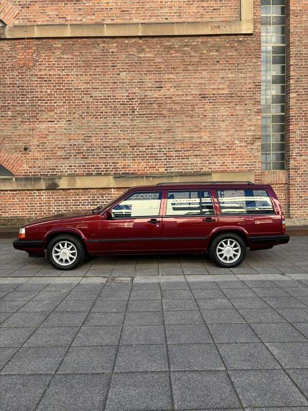 Flammrot metallic Gebraucht 1996 Volvo 940 Kombi | 13.900 € (Fairer Preis) - Bild 1/4