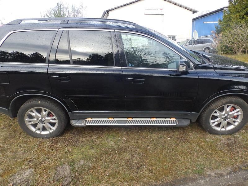 Second-hand Volvo XC90 211 CP (155 kW) 2007 Negru SUV