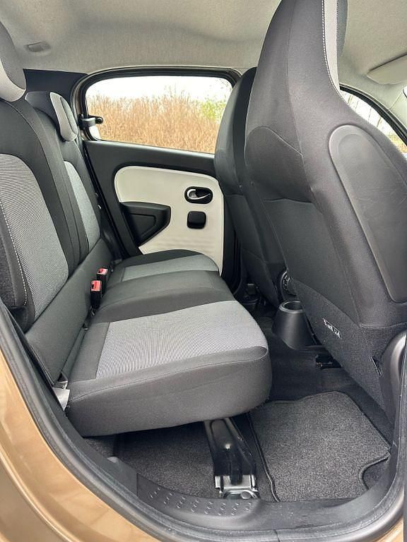 Gebraucht Renault Twingo Cosmic 90 PS (66 kW) 2015 Braun Kleinwagen
