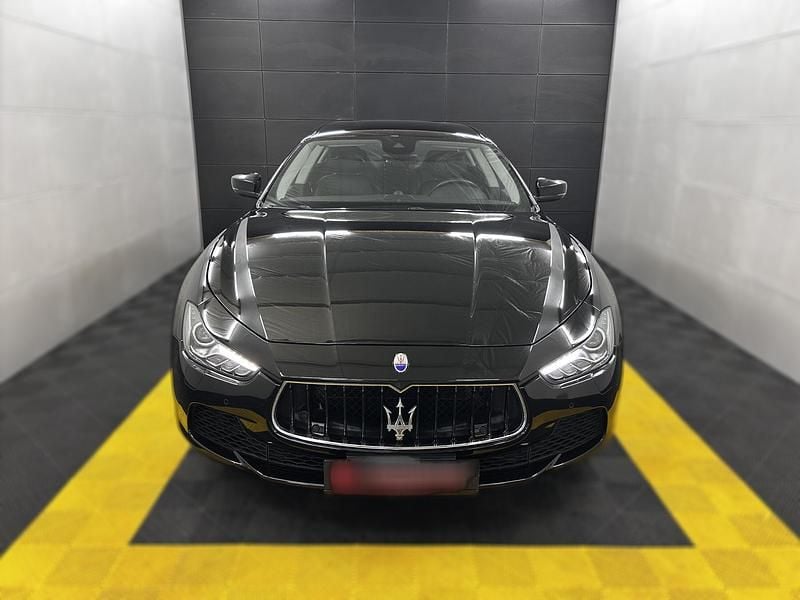 Gebraucht Maserati Ghibli 411 PS (302 kW) 2017 Metallic Limousine