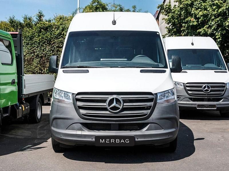 Gebraucht Mercedes Sprinter 143 PS (105 kW) 2020 Arktikweiß Van