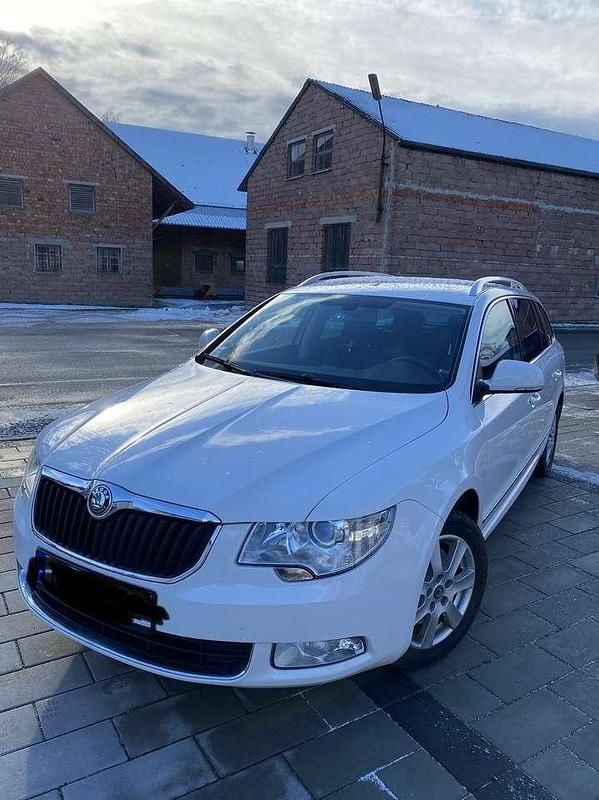 Gebraucht 2013 Skoda Superb Ambition Kombi | 6.550 € (Guter Preis) - Bild 1/4