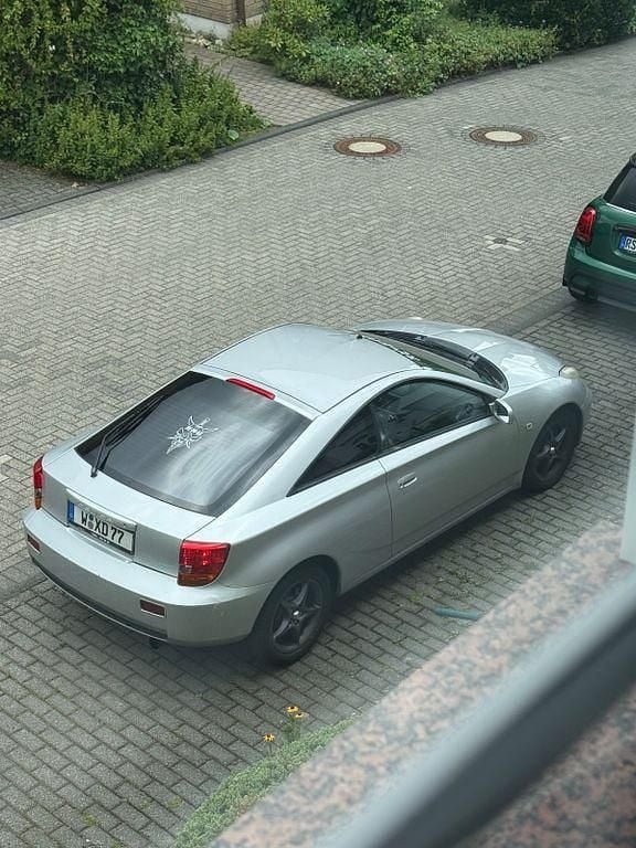 Silber Gebraucht 2000 Toyota Celica Coupé | 1.899 € (Superpreis) - Bild 1/4