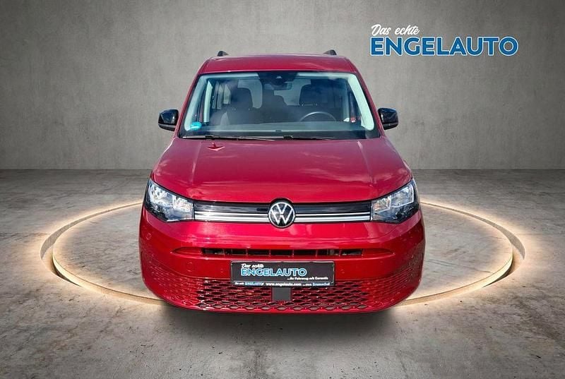 Gebraucht VW Caddy Life 122 PS (89 kW) 2022 Rot Van / Kleinbus