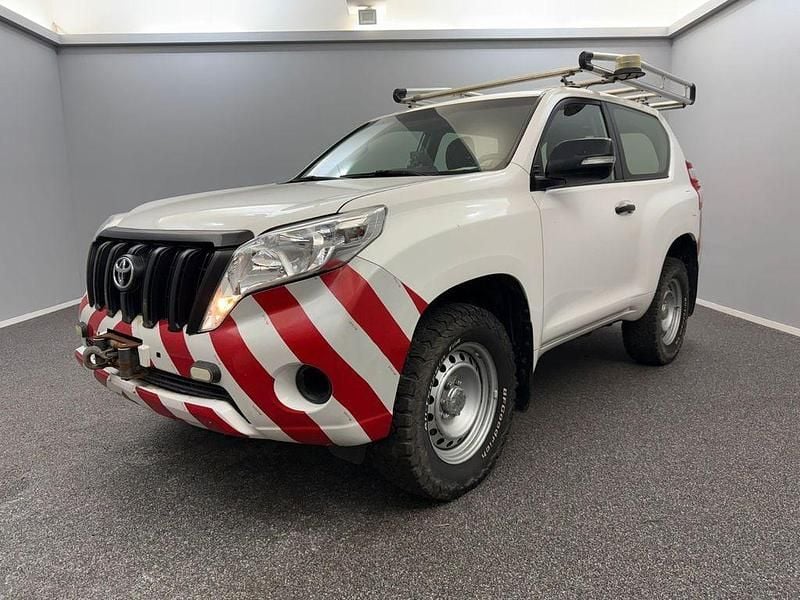Weiß Gebraucht 2016 Toyota Land Cruiser SUV | 36.999 € (Superpreis) - Bild 1/4