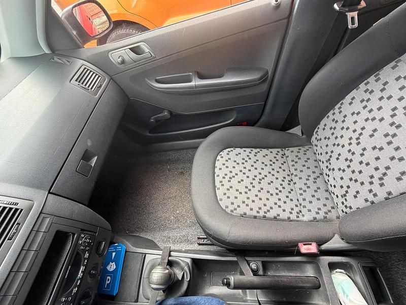 Gebraucht Skoda Fabia 54 PS (39 kW) 2006 Rot Kleinwagen