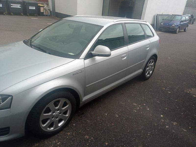 Gebraucht Audi A3 Sport 125 PS (91 kW) 2010 Grau Kleinwagen