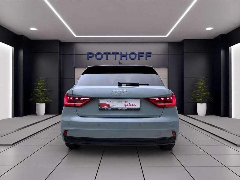 Gebraucht Audi A1 95 PS (69 kW) 2025 Pfeilgrau perleffekt SUV
