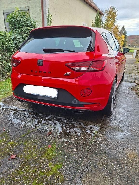 Gebraucht Seat Leon CUPRA 290 PS (213 kW) 2016 Rot Limousine