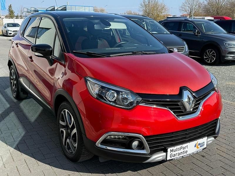 Używany Renault Captur XMOD 90 KM (66 kW) 2016 Czerwony SUV