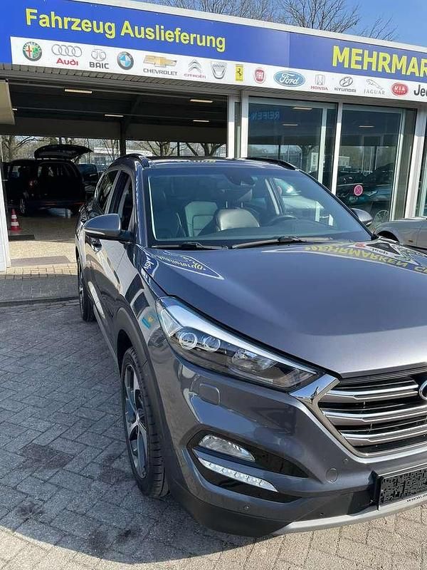 Gebraucht Hyundai Tucson Trend 177 PS (130 kW) 2018 Grau SUV