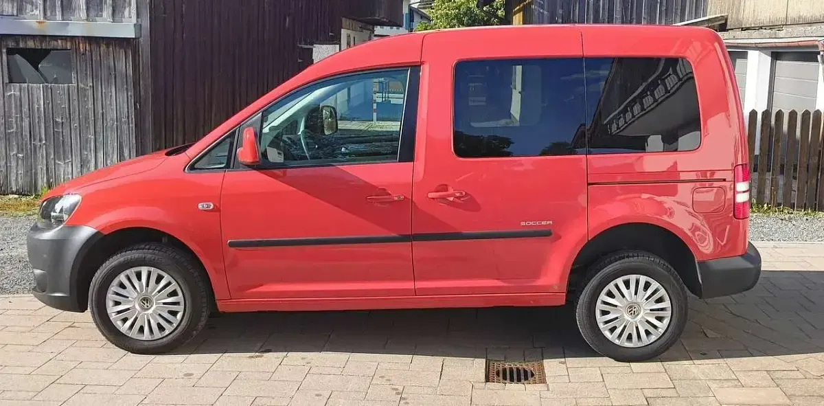 Gebraucht VW Caddy Edition 110 PS (80 kW) 2014 Orange Van / Kleinbus