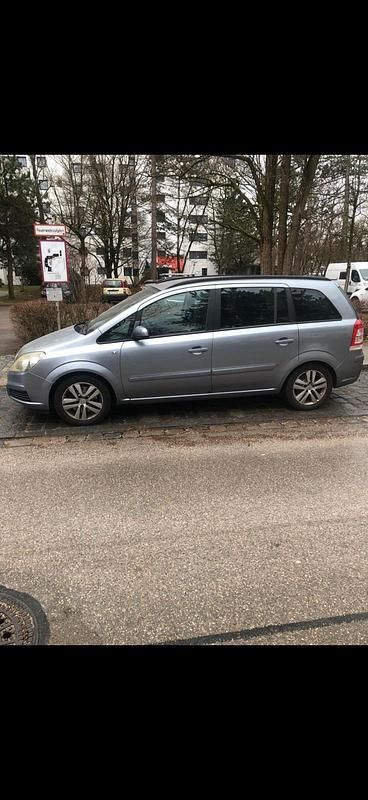 Gebraucht Opel Zafira 150 PS (110 kW) 2006 Silber Van / Kleinbus
