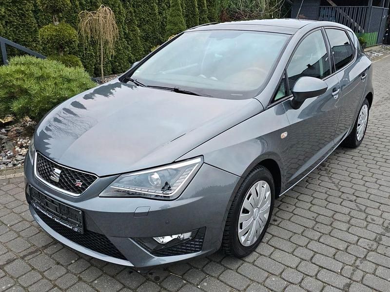 Grau Gebraucht 2017 Seat Ibiza FR Limousine | 11.460 € (Superpreis) - Bild 1/4
