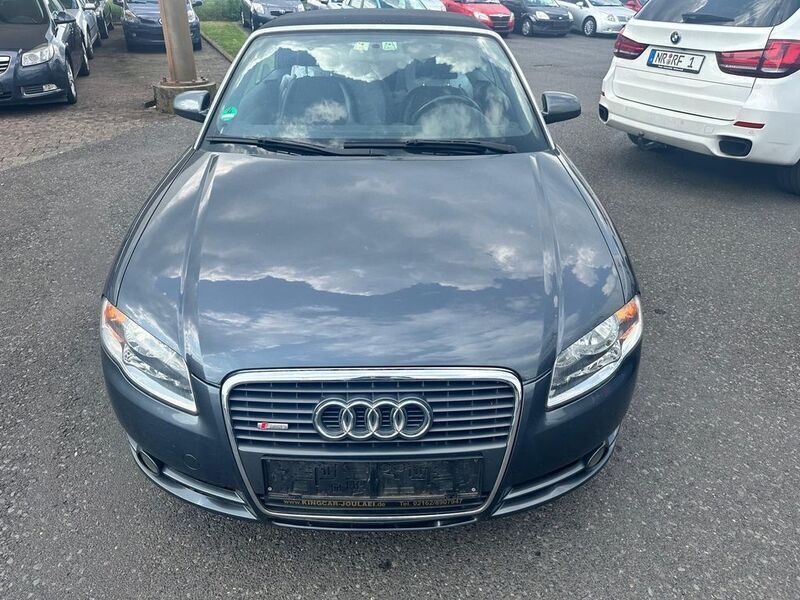 Grau Gebraucht 2006 Audi A4 Cabriolet S-Line Cabrio | 3.690 € (Superpreis) - Bild 1/4