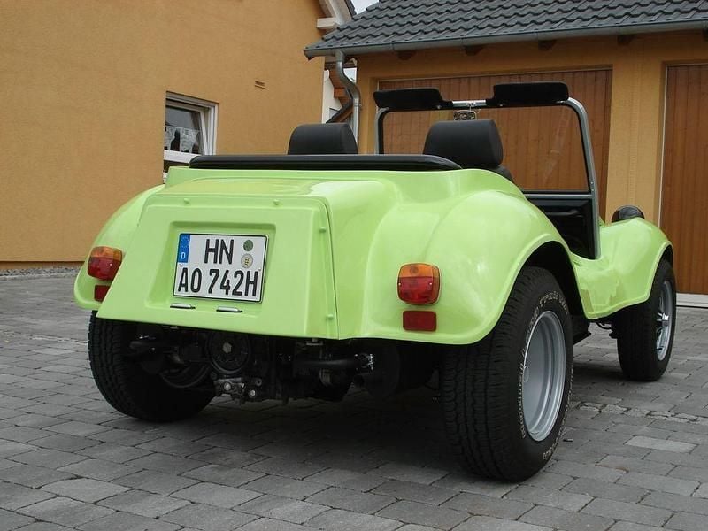 Second-hand VW Buggy Karmann 44 CP (32 kW) 1978 Verde Berlinǎ