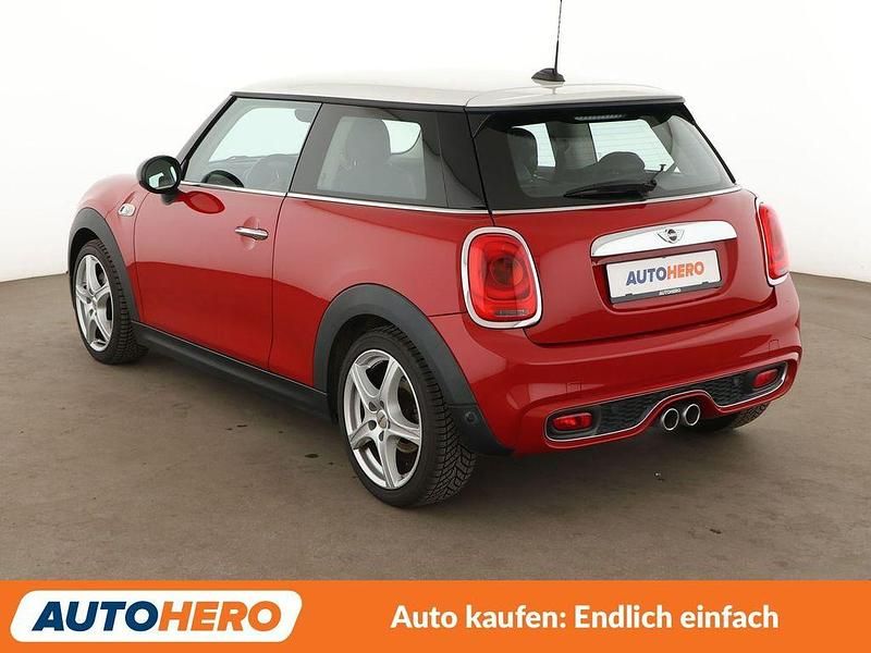 Second-hand Mini Cooper SD 170 CP (125 kW) 2016 Roșu Hatchback