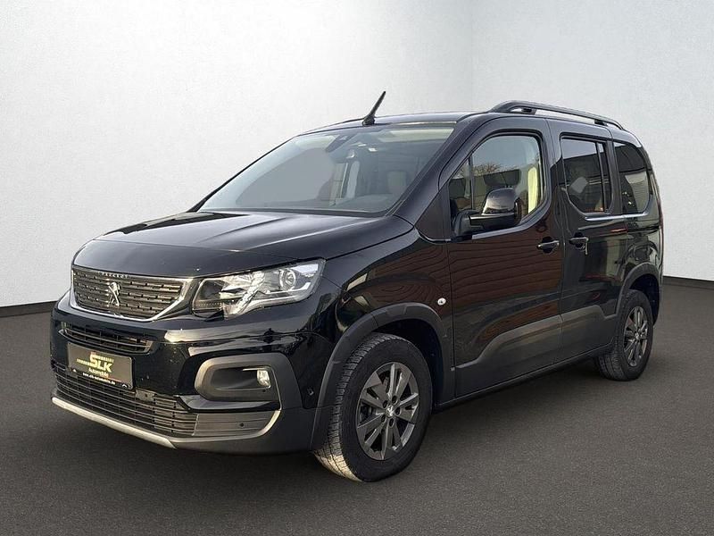 Schwarz Gebraucht 2023 Peugeot Rifter Allure Van / Kleinbus | 21.950 € (Fairer Preis) - Bild 1/4