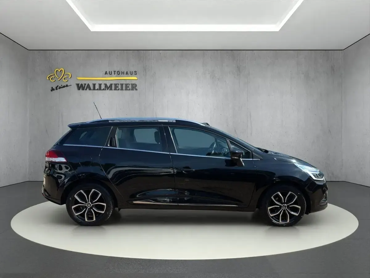 Gebraucht Renault Clio GrandTour 110 PS (80 kW) 2018 Schwarz Kombi