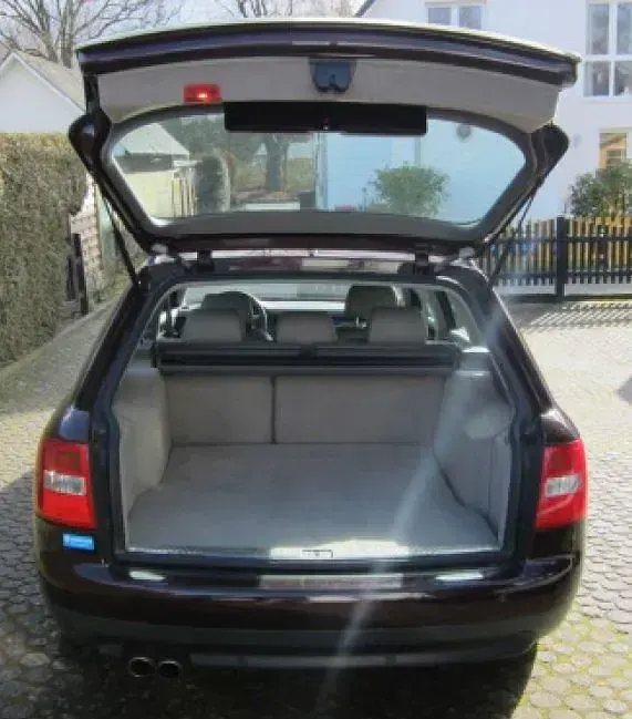 Gebraucht Audi A6 Design 170 PS (125 kW) 2001 Andere farben Kombi