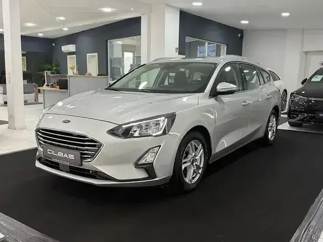 Brugt Ford Focus Cool & Connect 120 HK (88 kW) 2021 Sølv Sedan