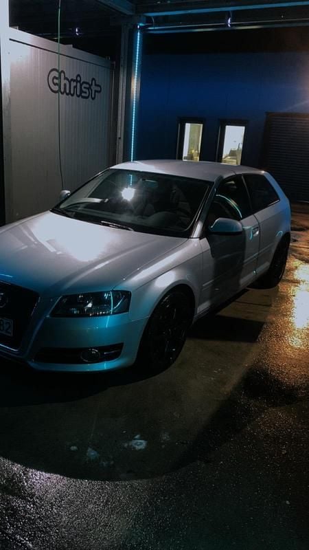 Gebraucht Audi A3 125 PS (91 kW) 2011 Silber Kleinwagen