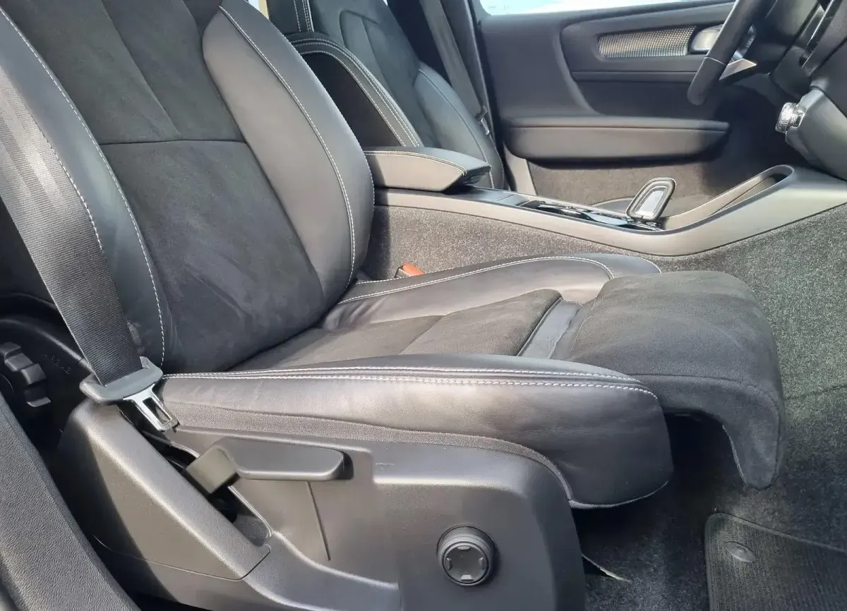 Gebraucht Volvo XC40 R-Design 197 PS (144 kW) 2021 Schwarz SUV